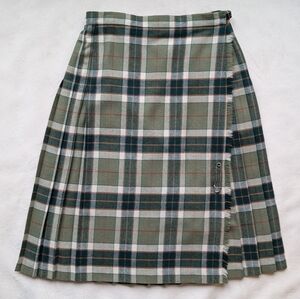 Vintage Pure New Wool Plaid Kilt Skirt Green Tartan Pleated Size 16 Fits Smaller